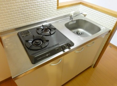 キッチン　別部屋の写真になります。