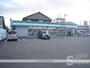 コンビニ　ファミリーマート（コンビニ）まで251m