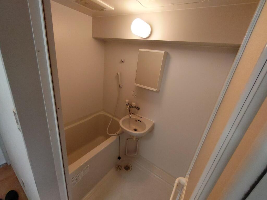 バス・シャワールーム　セパレートタイプ