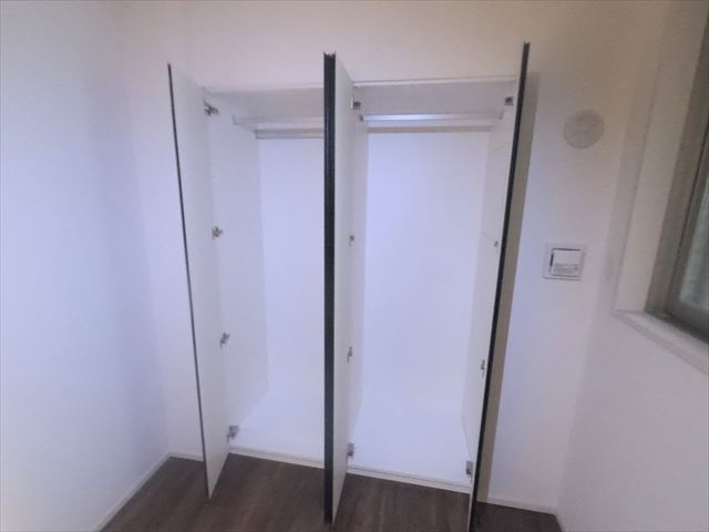 収納　同物件の別のお部屋の写真です