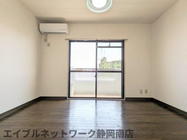 その他部屋・スペース　内装は落ち着いています