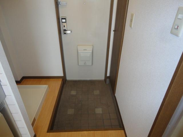 玄関　玄関です。