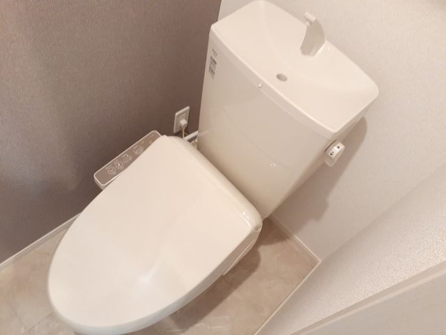 【フェリーチェ　IIのトイレ】