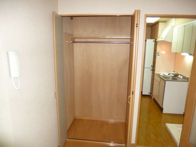 収納　クローゼット