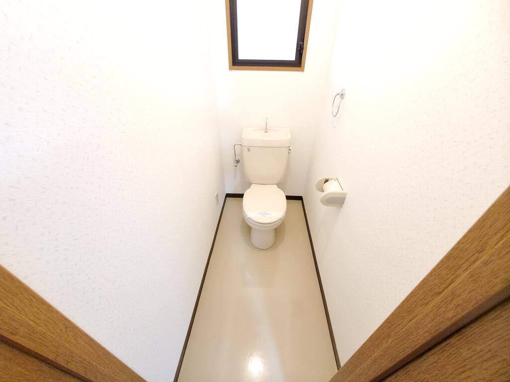ガーデンコート山之内のトイレ写真