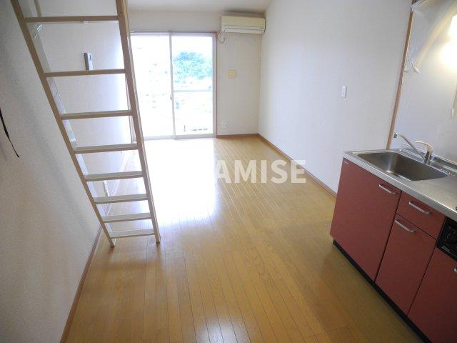 居室・リビング　※同物件別号室タイプの写真でございます※現況を優先します※