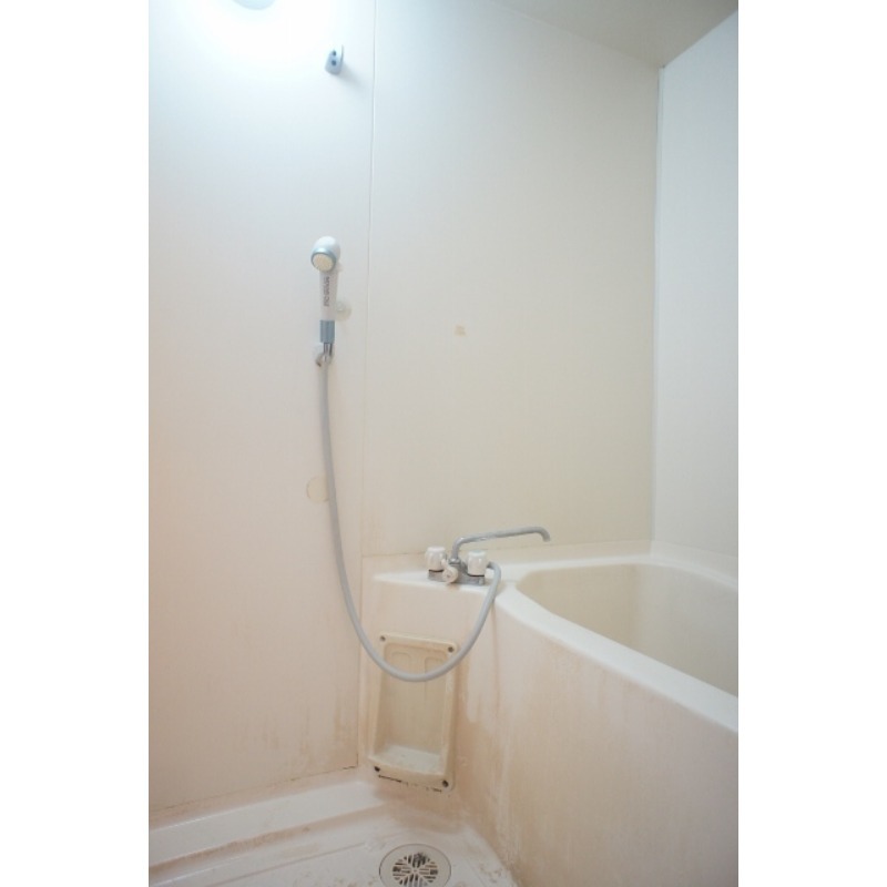 バス・シャワールーム　図面と現状に相違がある場合には現状を優先