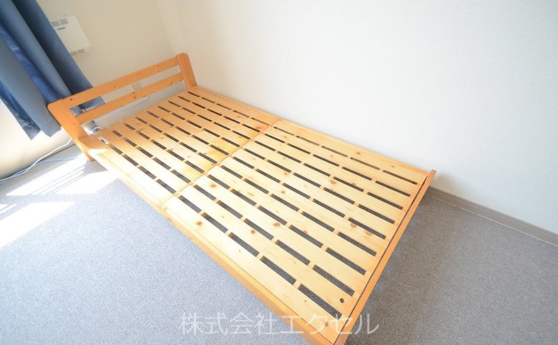 居室・リビング　家具・家電付きのお部屋です。