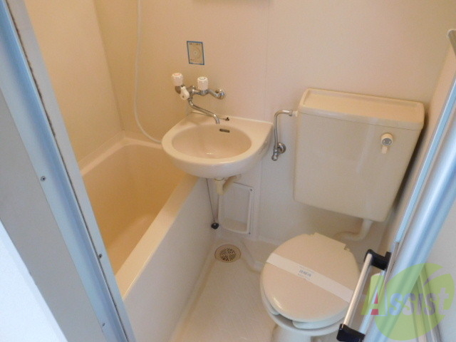 バス・シャワールーム　いい湯だなー