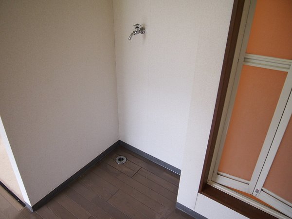 その他設備　洗濯機置き場