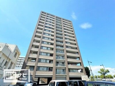 高松市浜ノ町のマンションの建物外観