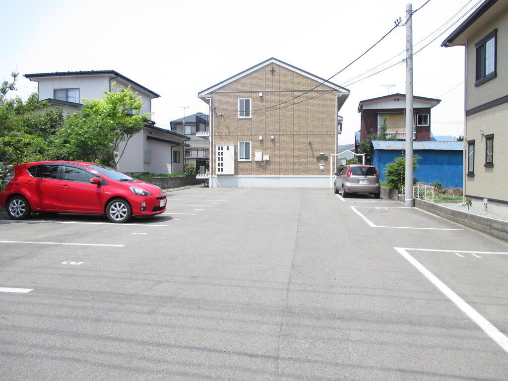 【メルヴェイユ船場町の駐車場】