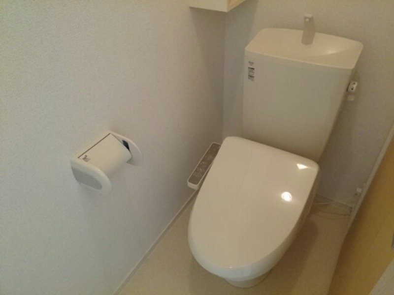 トイレ　図面と現状に相違がある場合には現状を優先