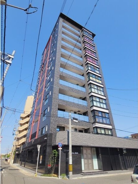 名古屋市中川区八田町のマンションの建物外観