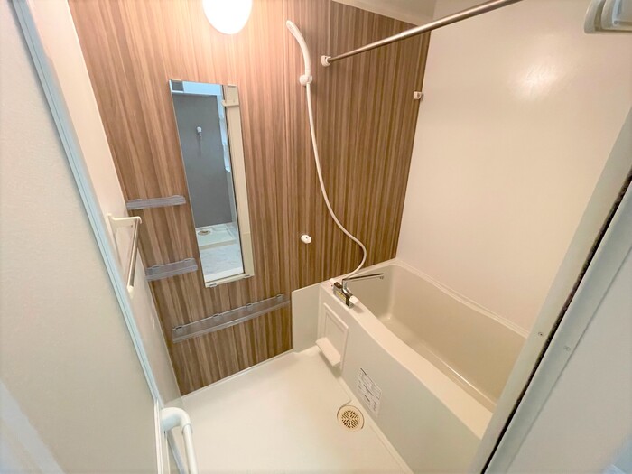 バス・シャワールーム　きれいなお風呂です