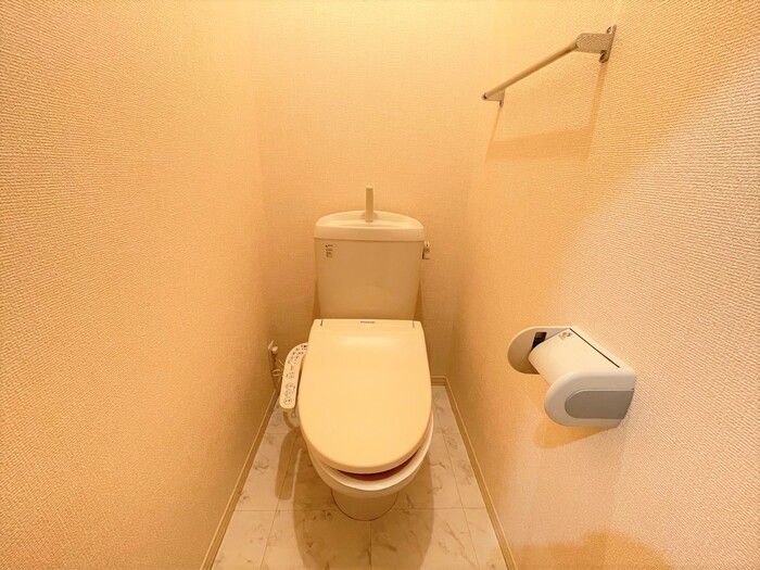 トイレ　コンパクトで使いやすいトイレです