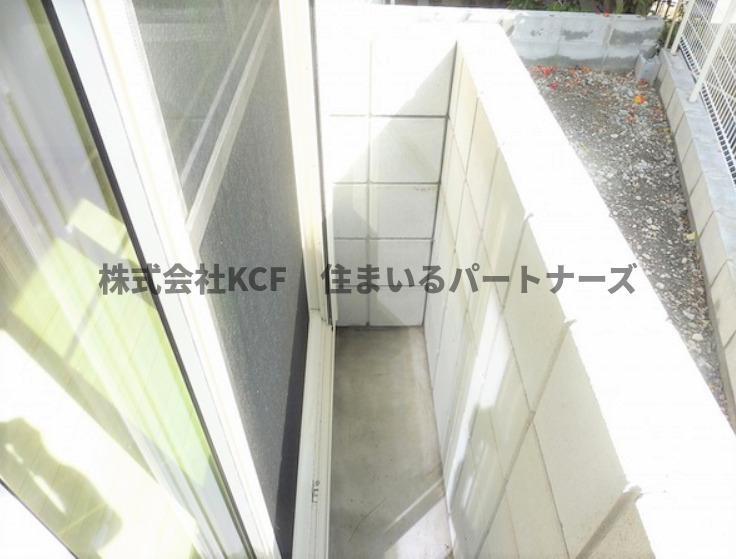 バルコニー　開放的で明るい空間を演出してくれるバルコニーです