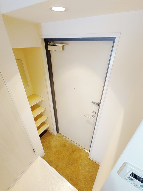 玄関　シューズＢＯＸ付き玄関