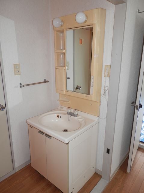 洗面設備　独立洗面台