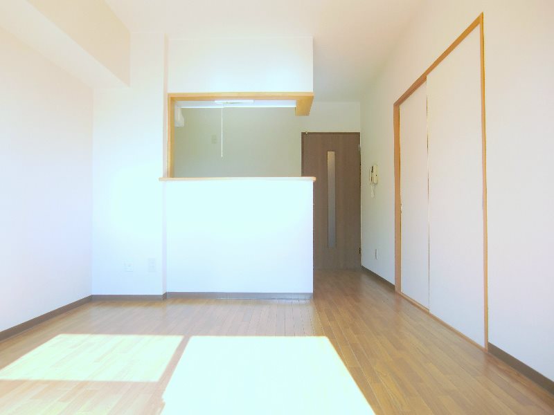 居室・リビング　※現況優先