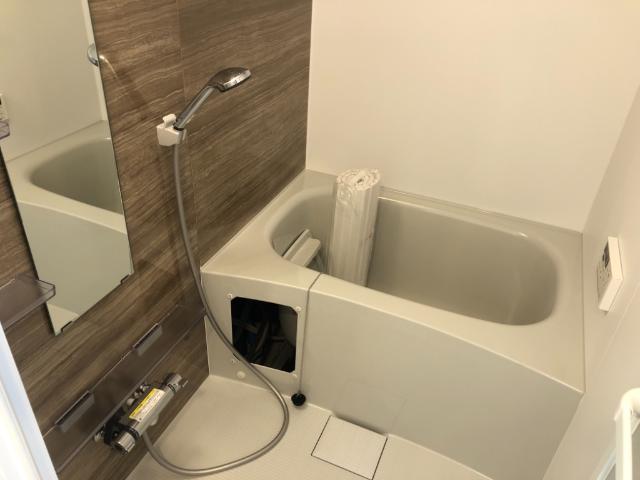 バス・シャワールーム　バス