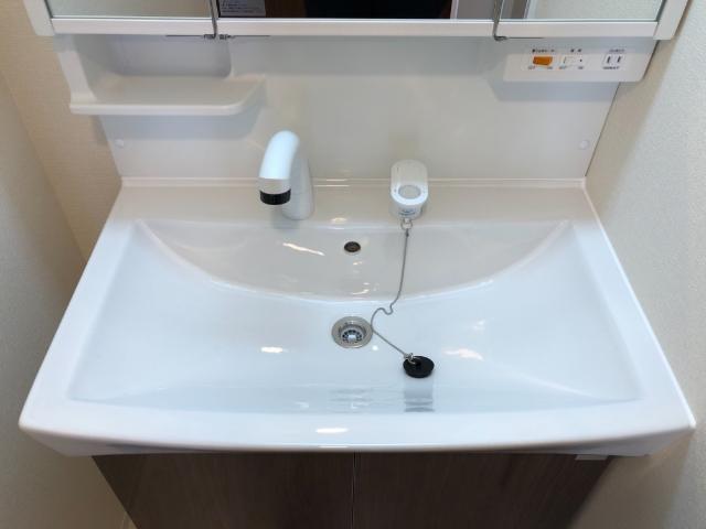 洗面設備　洗髪洗面化粧台