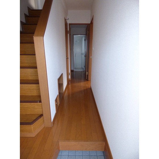 玄関　現状優先