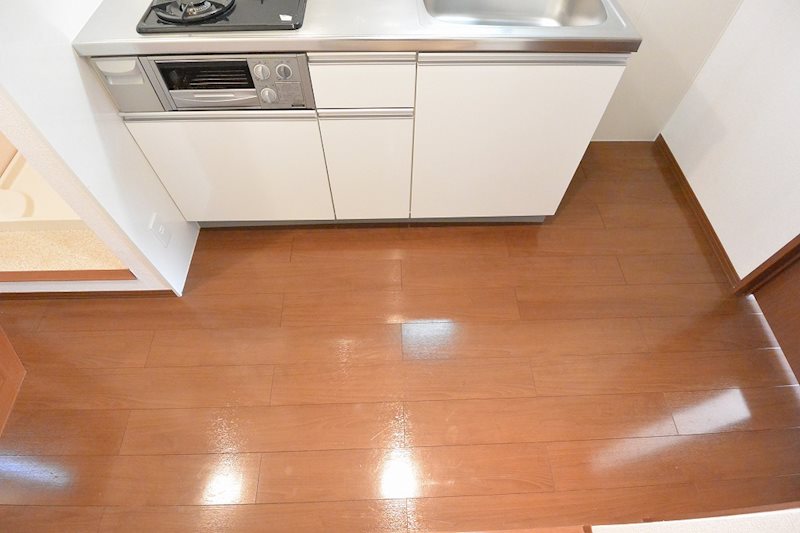 居室・リビング　フローリング仕上げ