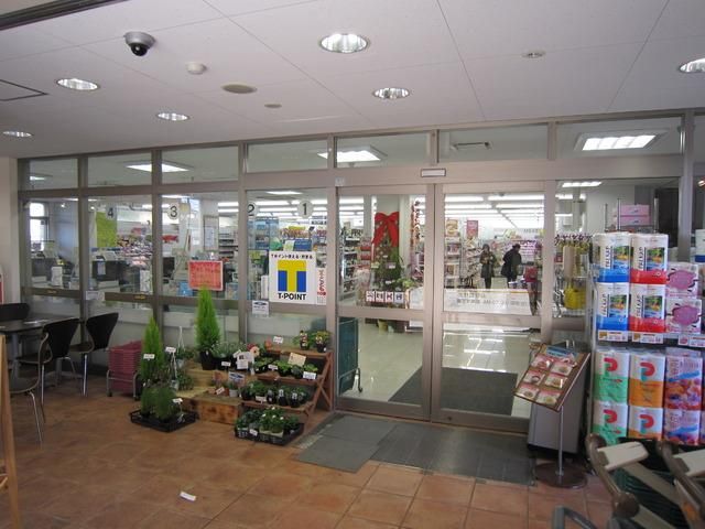 スーパー　Ｆｕｊｉスーパー（スーパー）まで878m