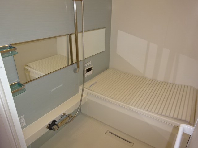 バス・シャワールーム　※別部屋参考写真です。