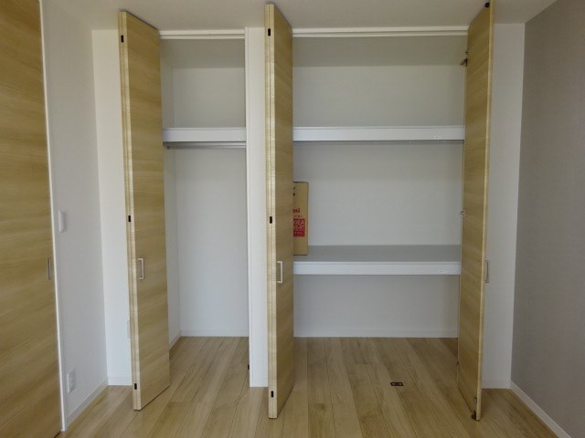 収納　※別部屋参考写真です。