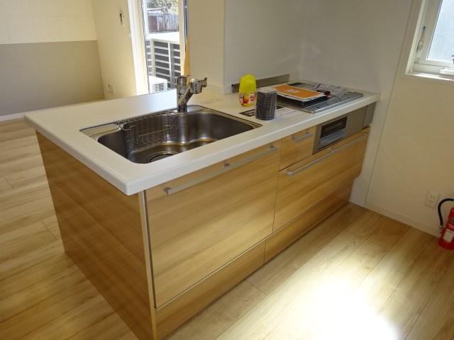 キッチン　※別部屋参考写真です。