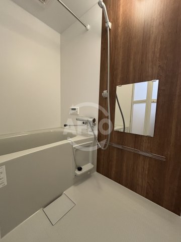 バス・シャワールーム　ハーモニーテラス東中川　浴室