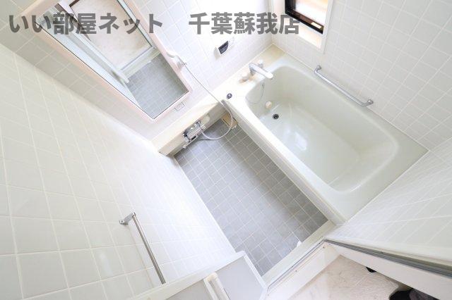 バス・シャワールーム　日々の疲れを癒すお風呂付です