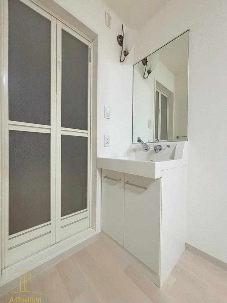 洗面設備　クレストコート難波サウス