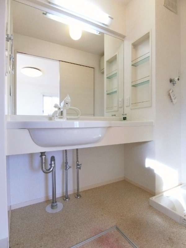 洗面設備　図面と現状に相違がある場合には現状を優先