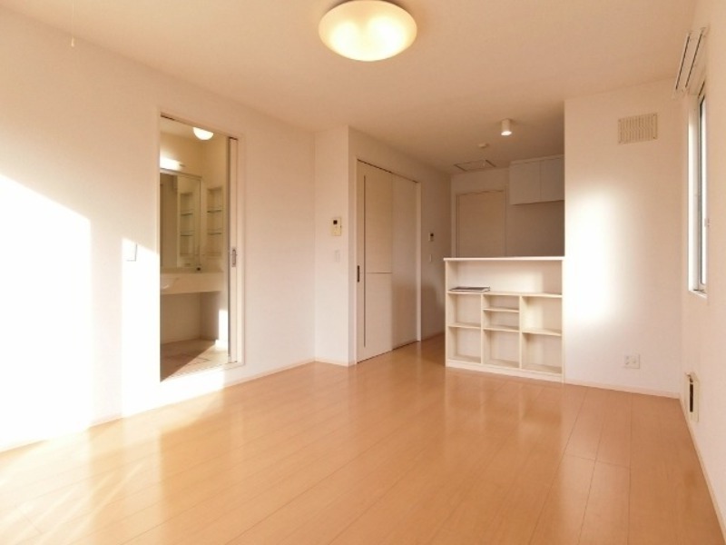 居室・リビング　図面と現状に相違がある場合には現状を優先