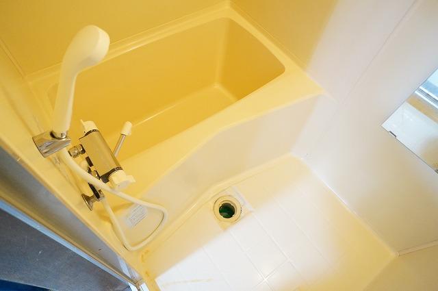 バス・シャワールーム　浴室