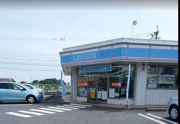 コンビニ　ローソン大分中戸次店（コンビニ）まで494m