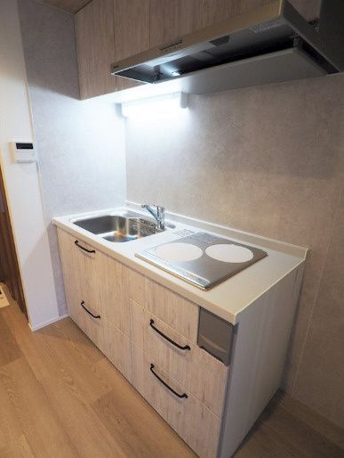 キッチン　別タイプ部屋　参考写真です