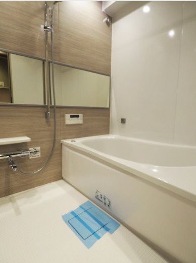 バス・シャワールーム　別タイプ部屋　参考写真です