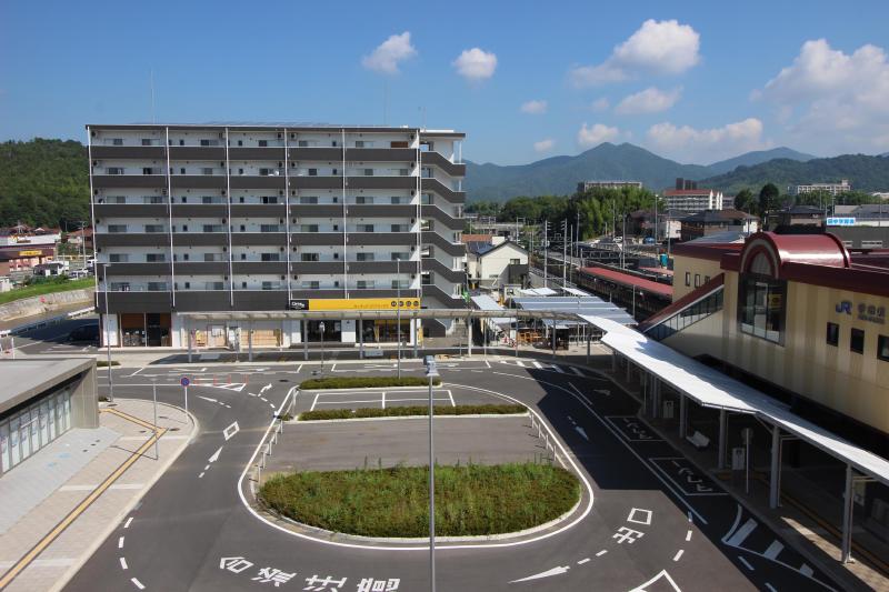 建物外観　JR寺家駅が目の前です