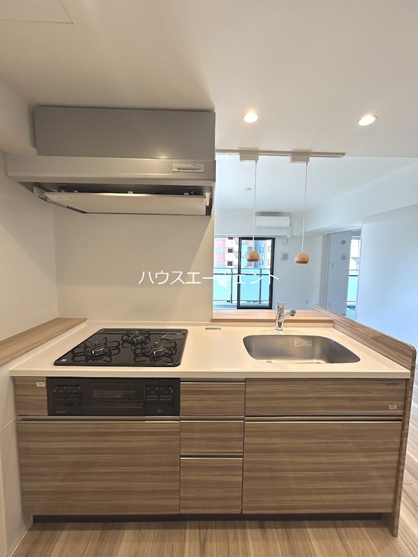 キッチン　広くて使やすいキッチンです。