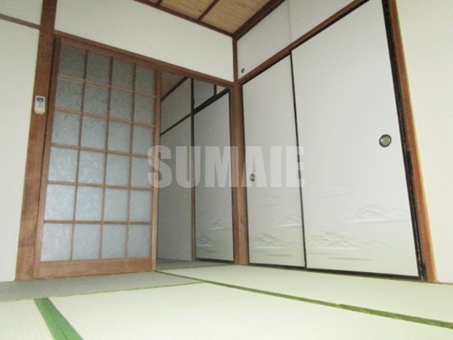 居室・リビング　6帖のお部屋の様子です☆