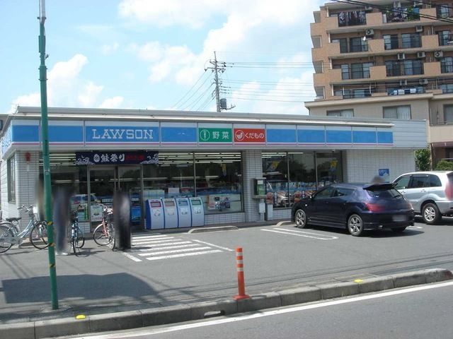 コンビニ　ローソン東新井店（コンビニ）まで525m