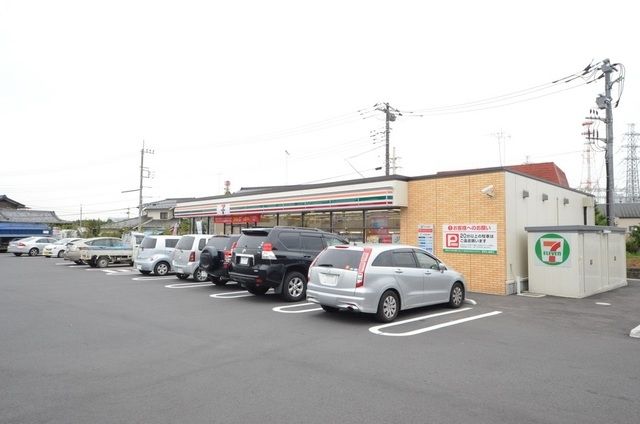 コンビニ　セブンイレブン八王子石川中入口店（コンビニ）まで618m