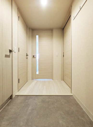 玄関　☆広々とした玄関☆