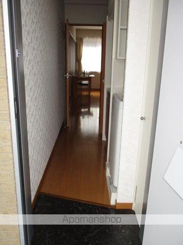 フォレストンの玄関写真