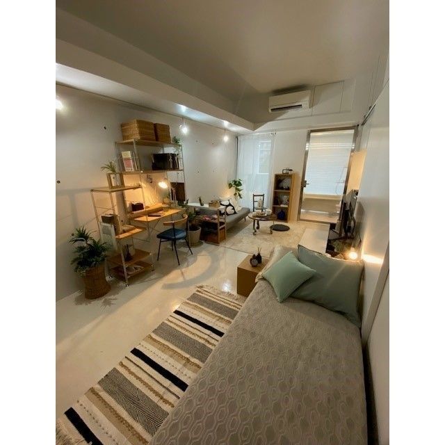 居室・リビング　引渡し時、家具の設置はございません。