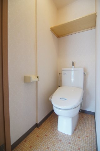 トイレ　清潔感のあるトイレです